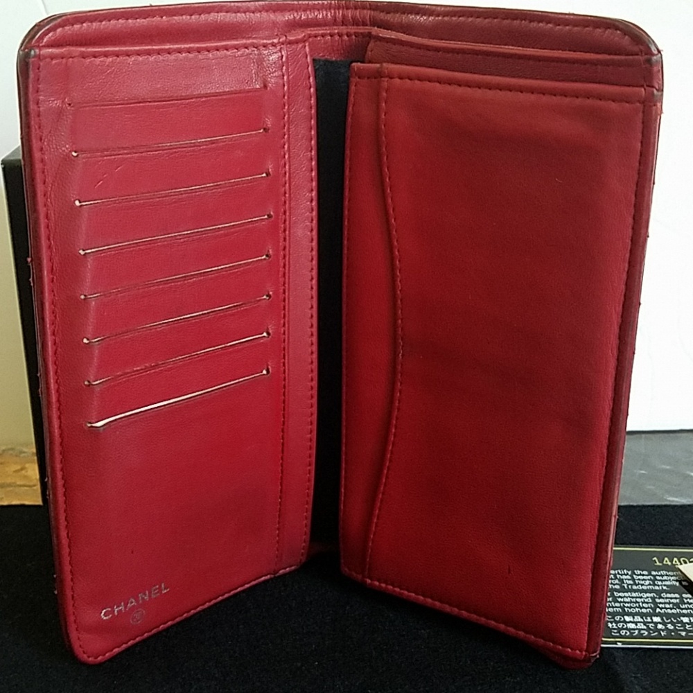 SOLD***Channel Wallet - Picture 5 of 8